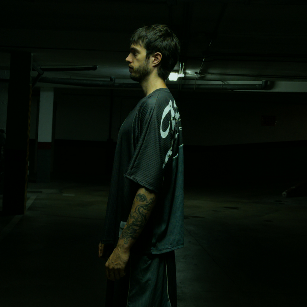 "SELENE" TEE