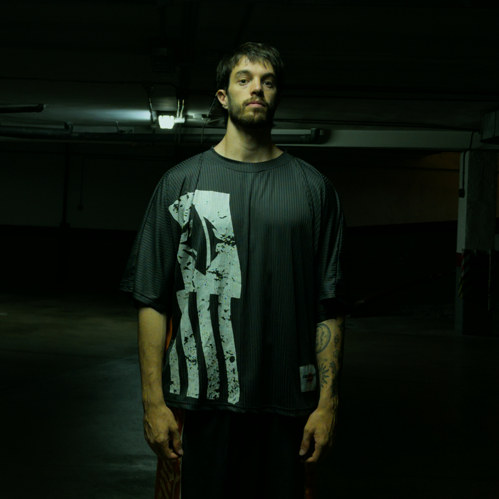 "HELIOS" TEE